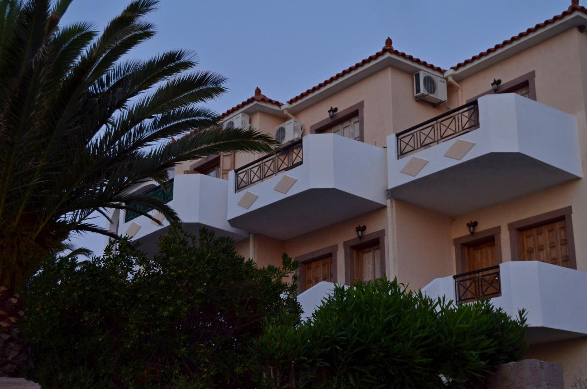 Sígrion Ioannidis - Sigri- Apartments מראה חיצוני תמונה